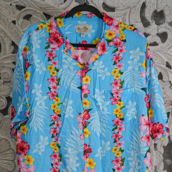 Vibrant Blue Hawaiian Shirt by Paradise Bay, Made in Hawaii, XL - Picture 1 of 4